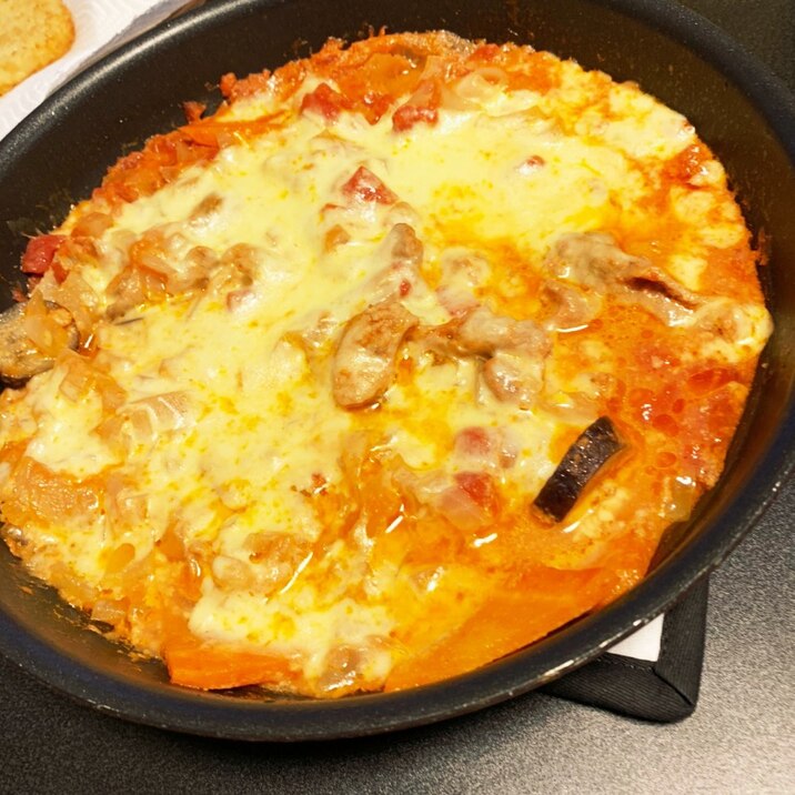 フライパンで手抜き!クリームトマト煮☆